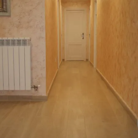 Guest house Sara 3*